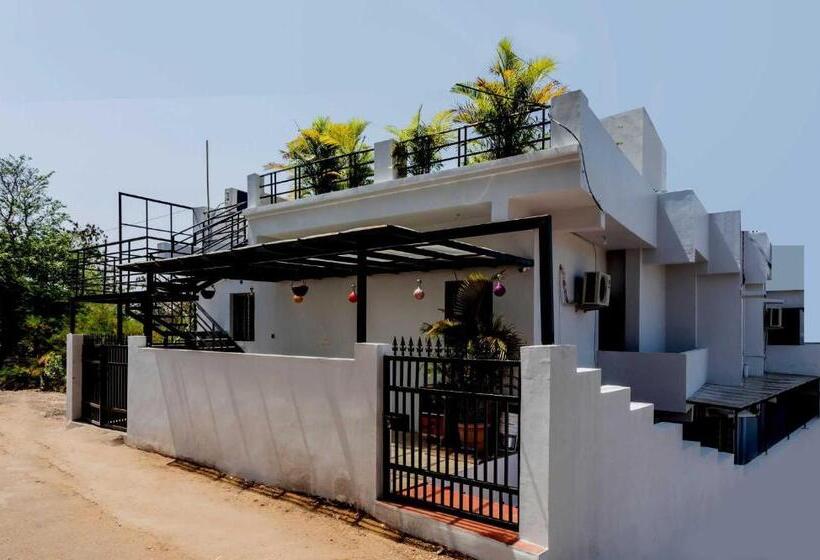 Hotel Collection O Hidden Paradise