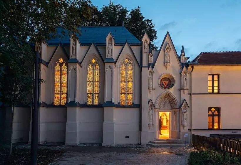 ホテル Domaine Reine Margot Paris   Issy Mgallery Collection