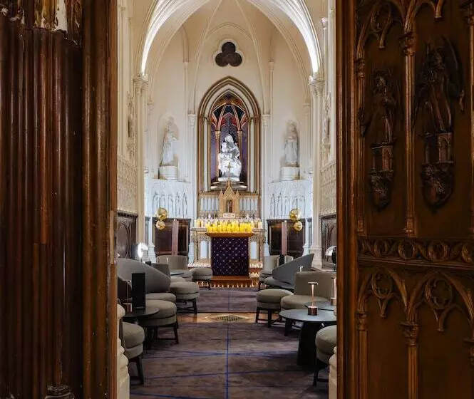 ホテル Domaine Reine Margot Paris   Issy Mgallery Collection