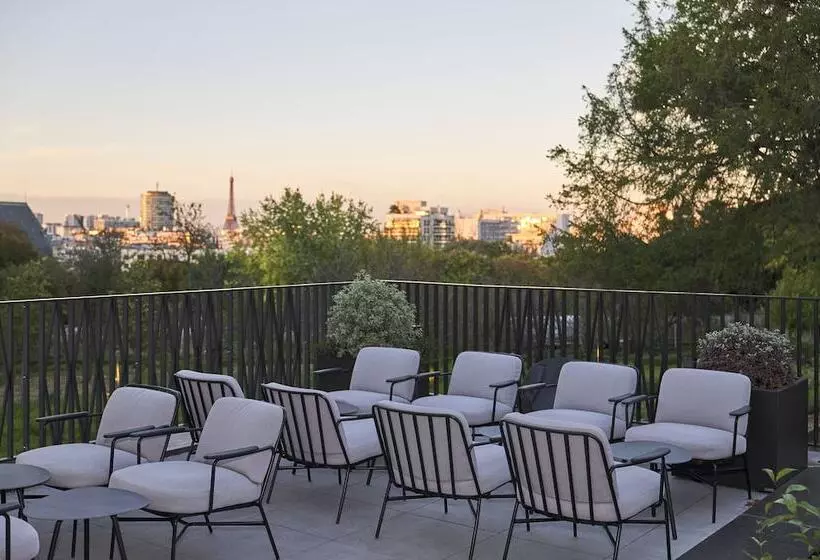 ホテル Domaine Reine Margot Paris   Issy Mgallery Collection