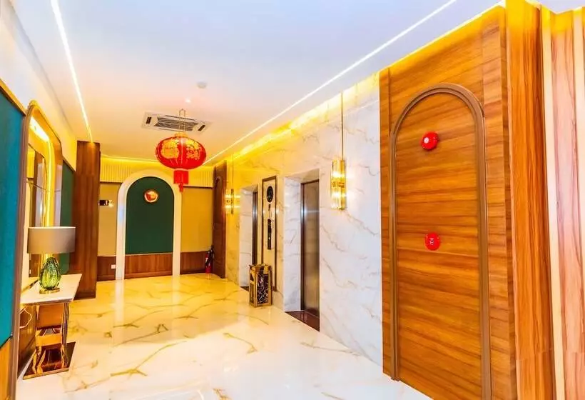 Hotelli Dynasty Casino