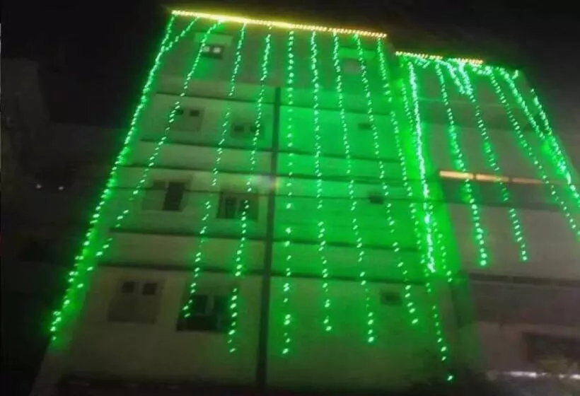 ホテル Swaraj Guest House