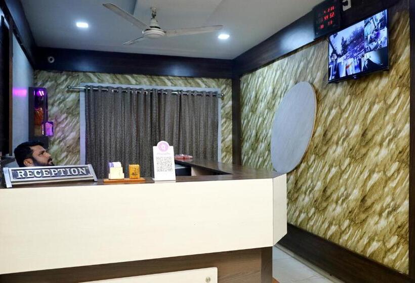 בית מלון כפרי Satluj