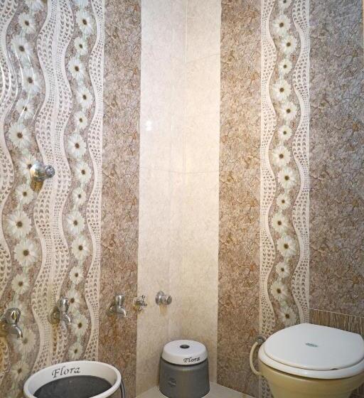 בית מלון כפרי Satluj