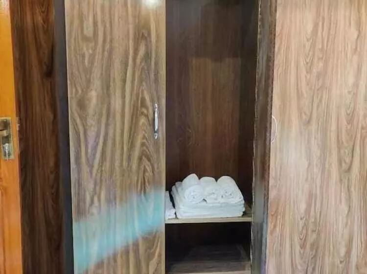 پانسیون Biafo Resort