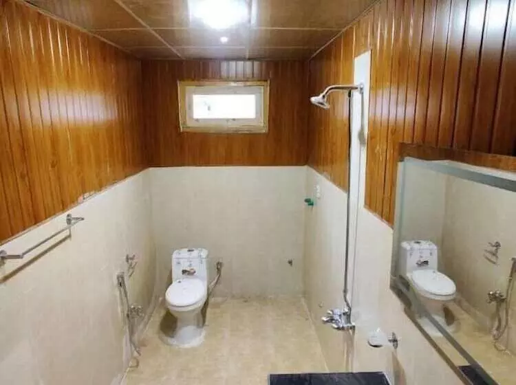 پانسیون Biafo Resort