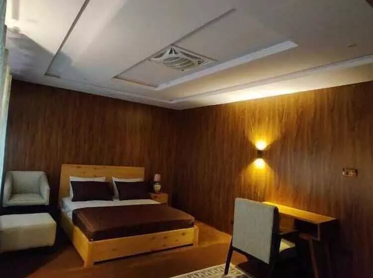 پانسیون Biafo Resort