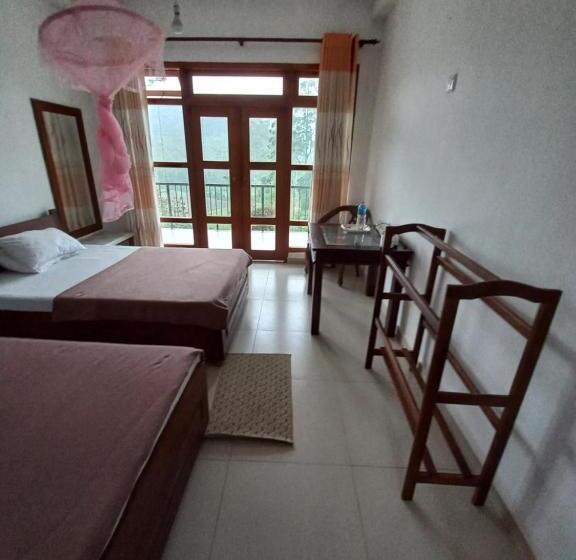 פנסיון Ella Gama Village Guest House