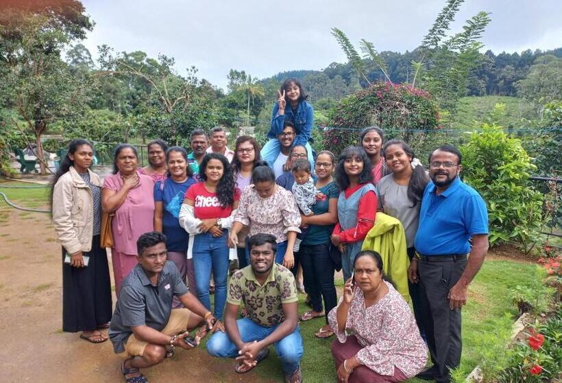 פנסיון Ella Gama Village Guest House