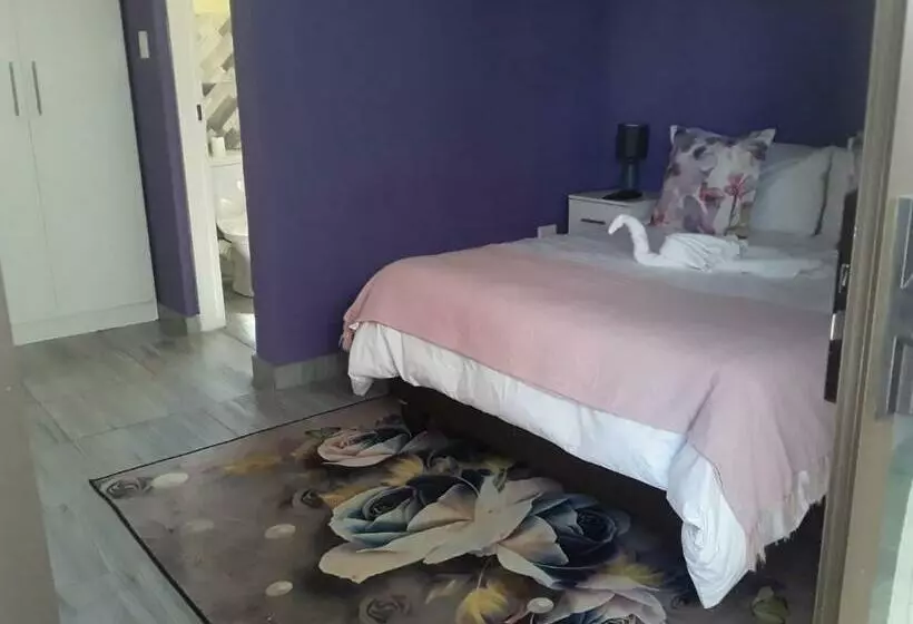 ペンション Kwa Ntokozo Guesthouse Tweefontein