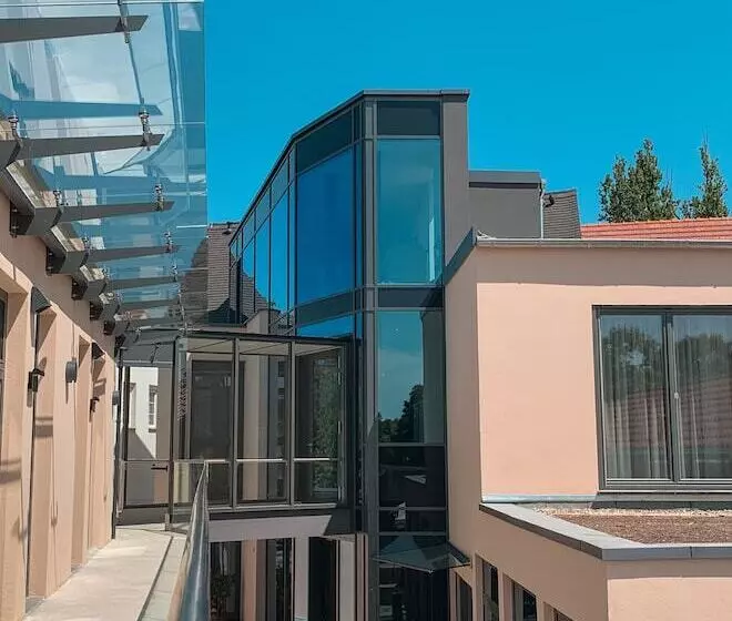 Spree. Hotel Am Hafen