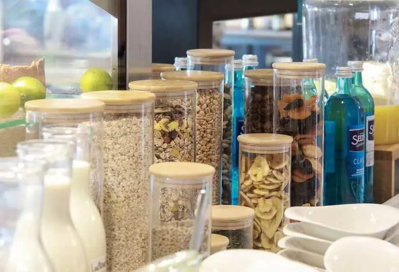 Spree. Hotel Am Hafen