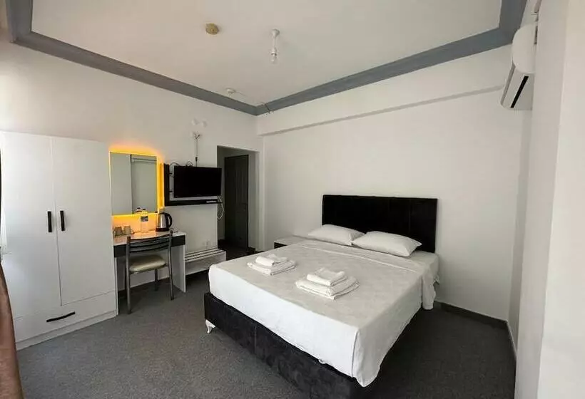 Aamiaismajoitus (B&B) Ezel Group