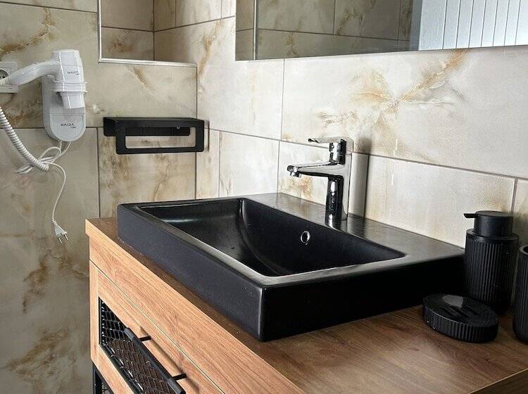 تختخواب و صبحانه Soho Ayvalık