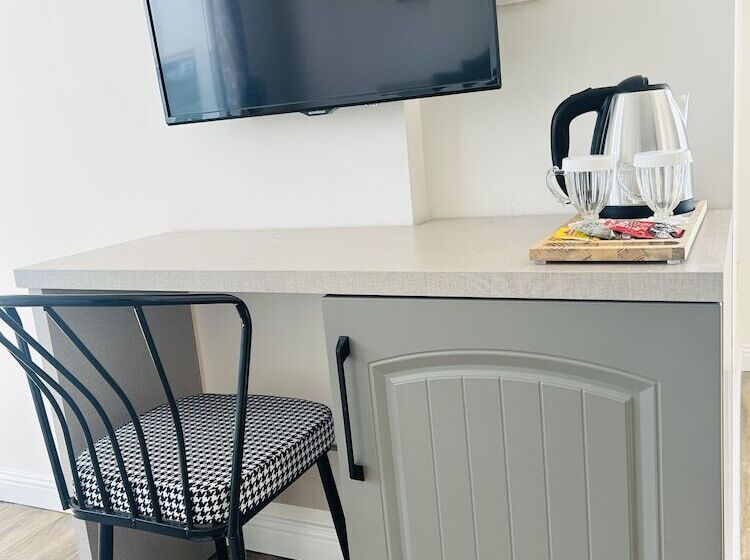 تختخواب و صبحانه Soho Ayvalık