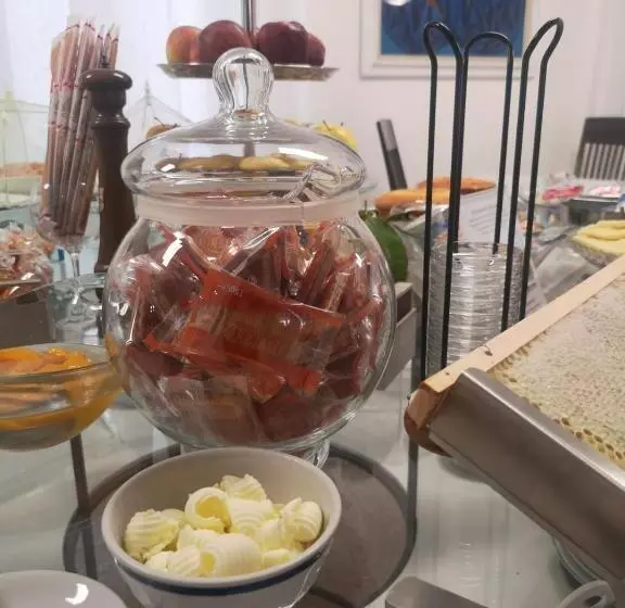 ベッドアンドブレックファースト Villa Rosa