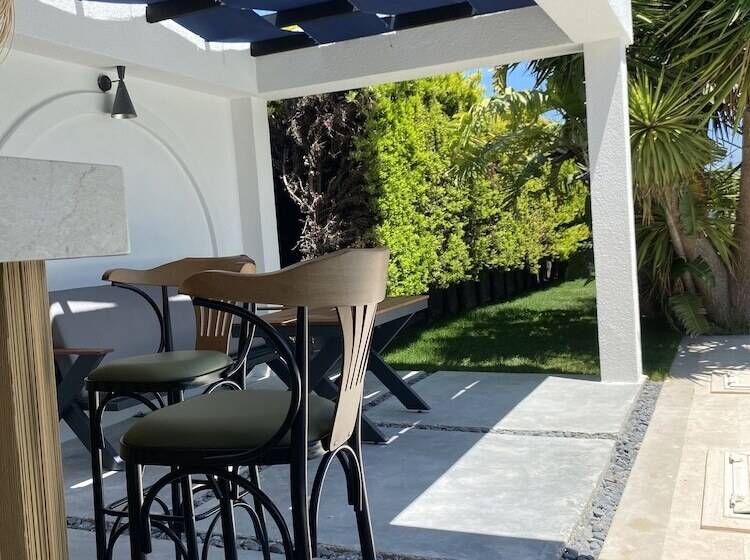 فندق Hestia Ilica