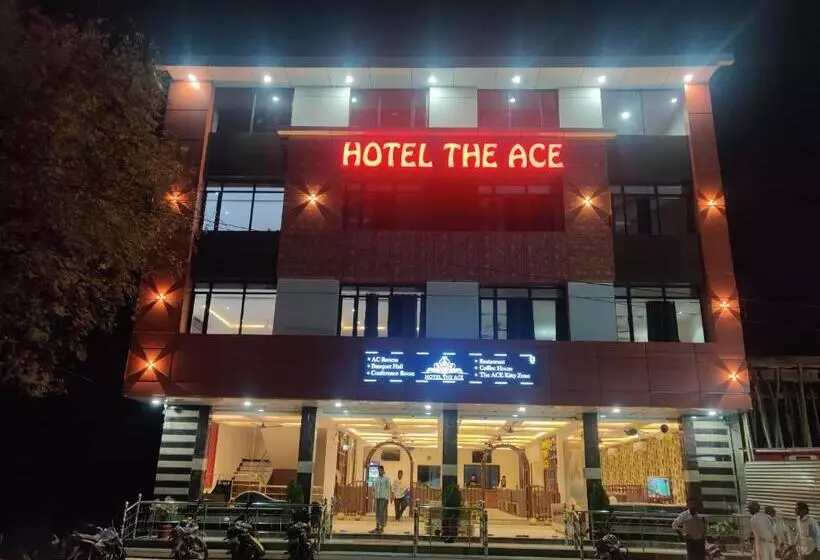 ホテル The Ace