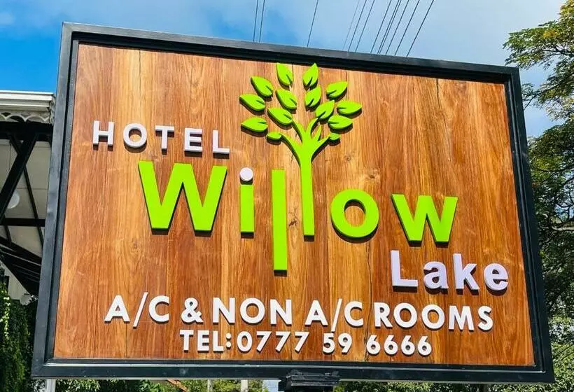Hotelli Willow Lake