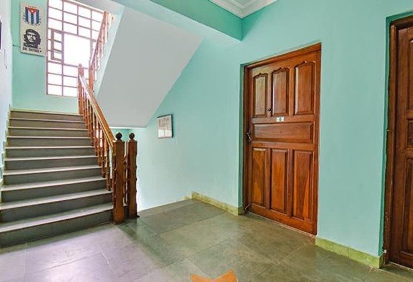 ペンション Fabhotel Casa Montana