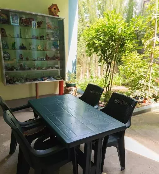 پانسیون Guest House Ocean Force