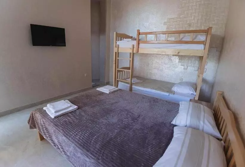 پانسیون Guest House Ocean Force