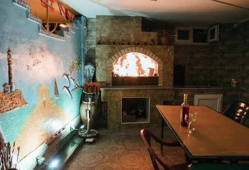 پانسیون Guest House Ocean Force