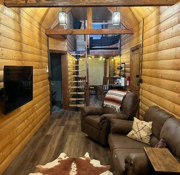 فندق صغير Limestone Lodge