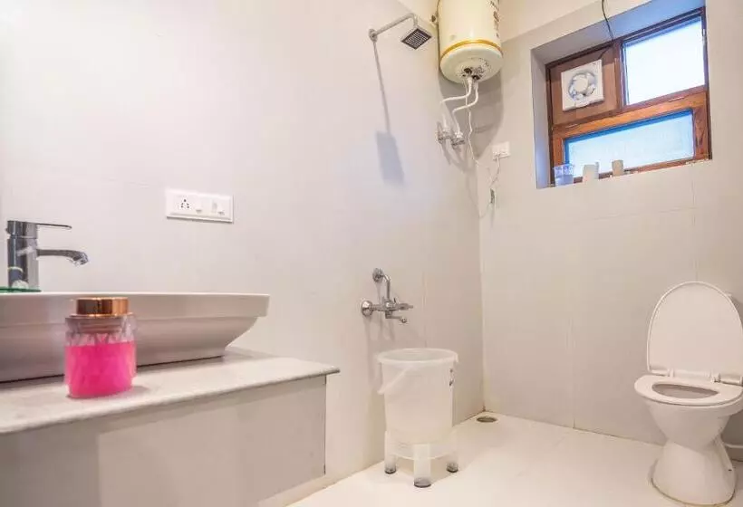 ユースホステル The Trippy Tribe Extended