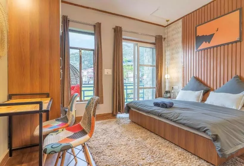 ユースホステル The Trippy Tribe Extended