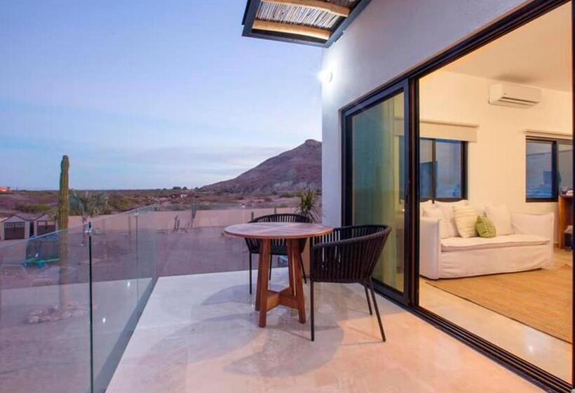 ホテル Casalabastilla