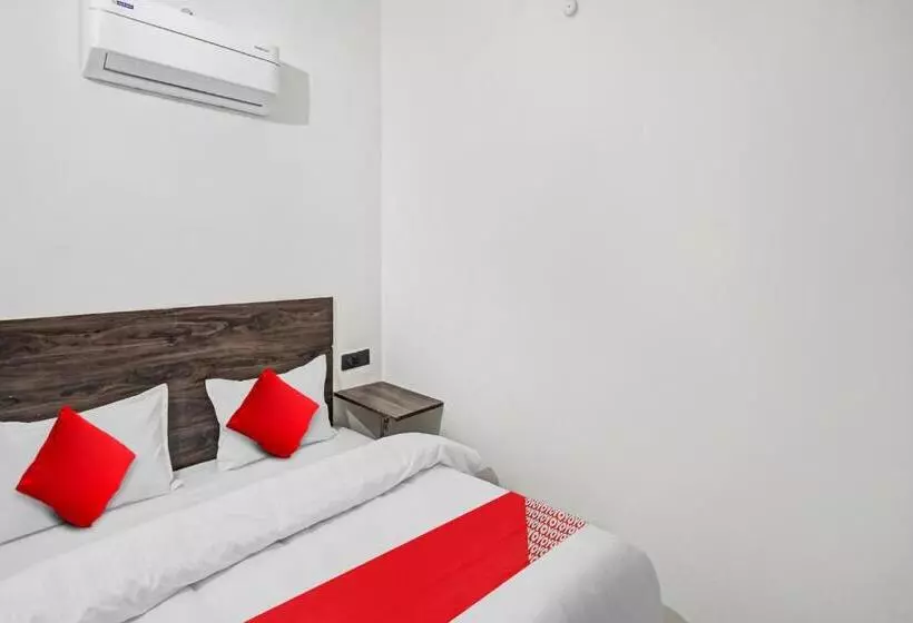 ホテル Oyo Flagship 81011  Palacio Inn
