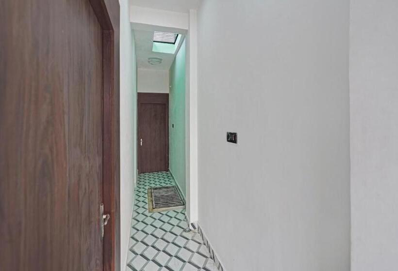 בית מלון כפרי Oyo Flagship 81011 Palacio Inn