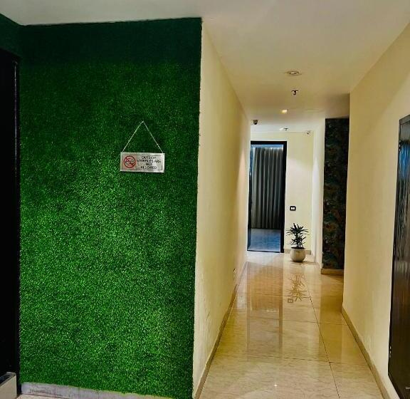 Hotel The Lycoris Near Bus Stand Zirakpur On Ambala Highway