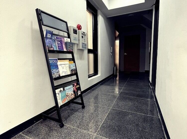 ペンション J.hill House