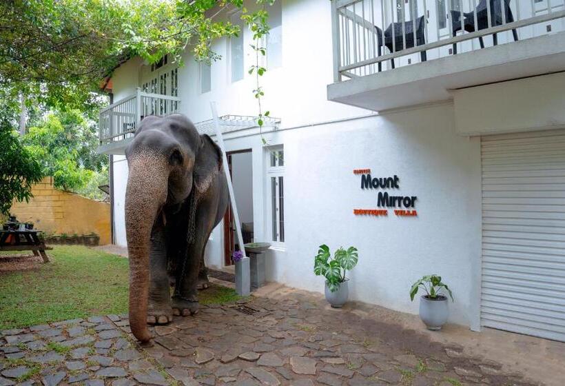 פנסיון Kandyan Mount Mirror Boutique Villa