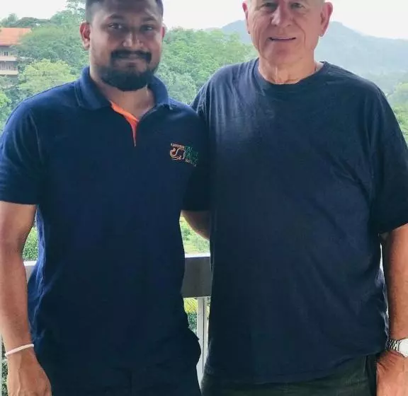 Majatalo Kandyan Mount Mirror Boutique Villa