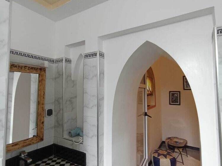 Пансион Riad Dreams Dades