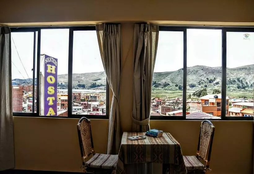 Solsticio Hostel
