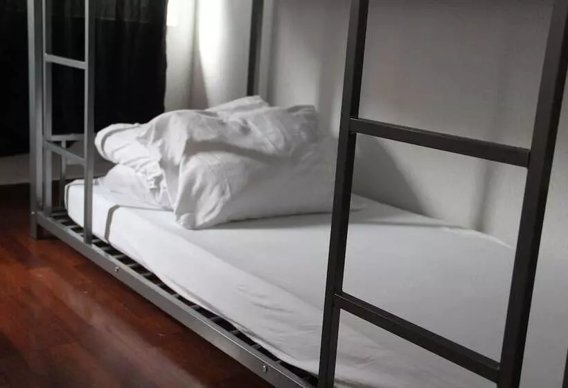 Stay2night City Center Hostel