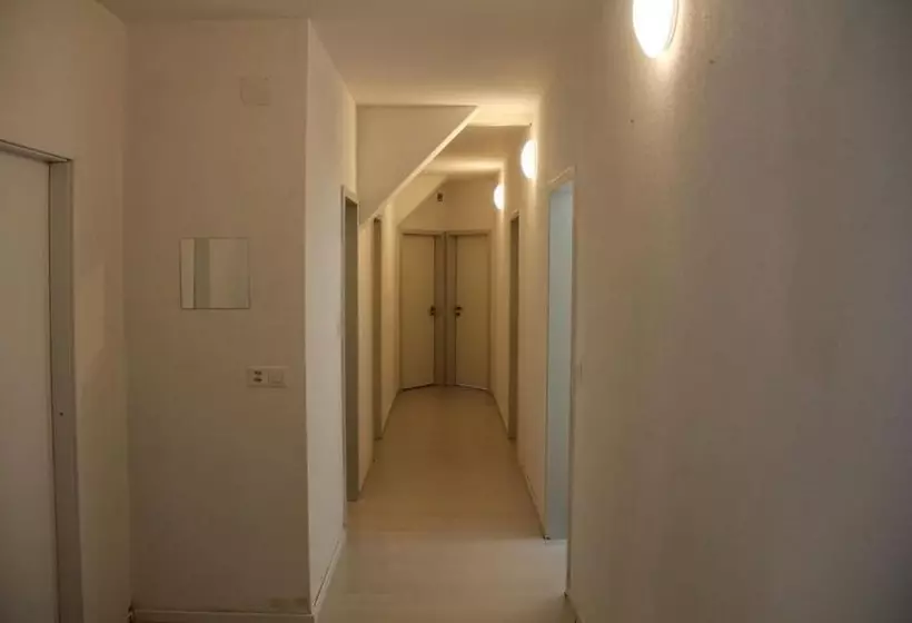 Stay2night City Center Hostel