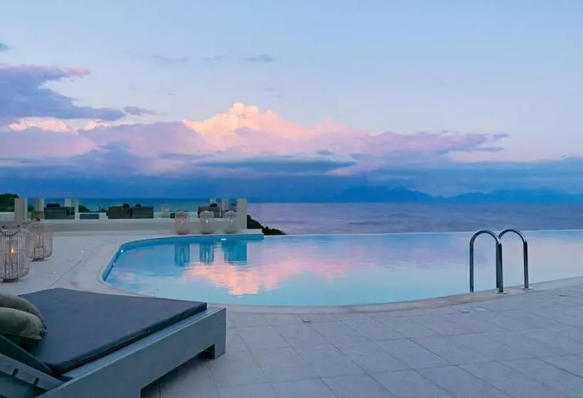 Camvillia Resort Messinia