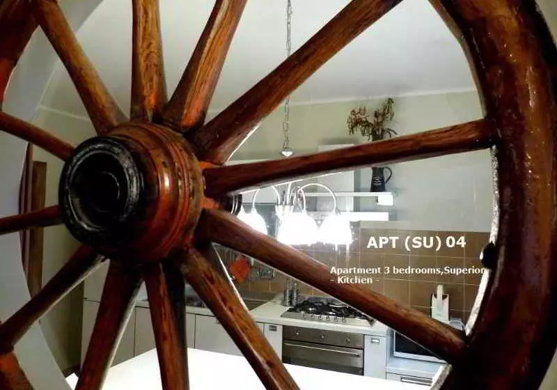 Cerqua Rosara Residence