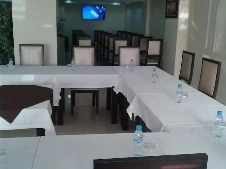 ホテル Al Akhawayn