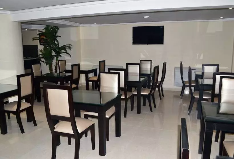 ホテル Al Akhawayn