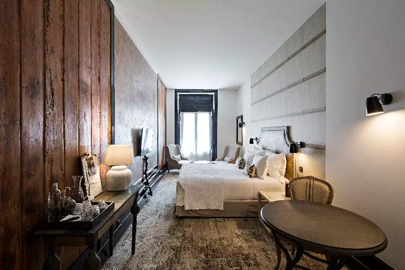 Hotelli Almalusa Baixa/chiado