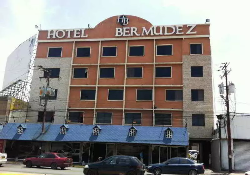 هتل Bermudez