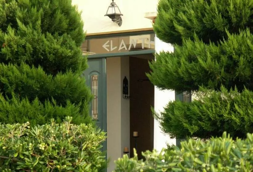 هتل Elanthi Village Apartments