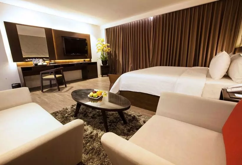 Hotel Golden Tulip Pontianak