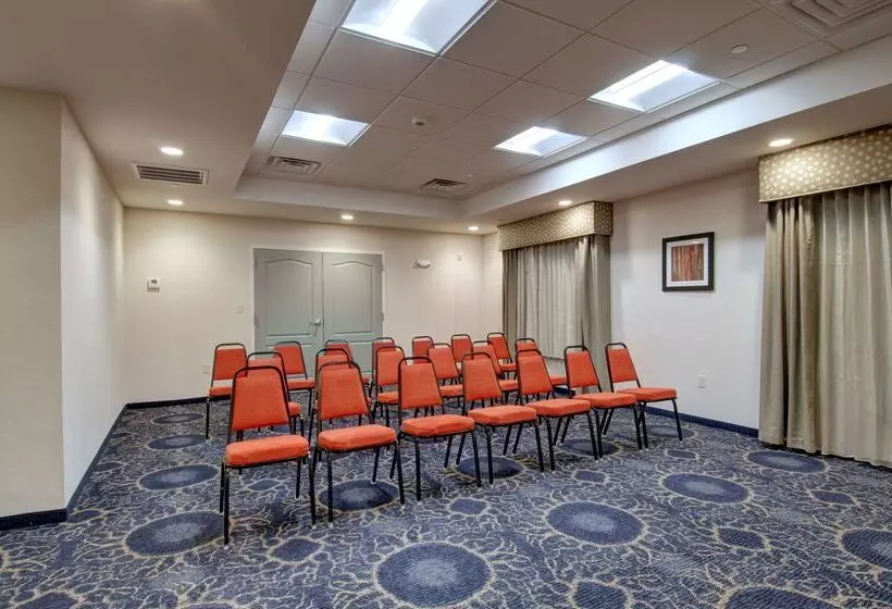 호텔 Hampton Inn & Suites Springfield/downtown